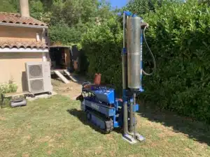ETUDE DE SOL G2AVP à POMPERTUZAT Sondages au pénétromètre dynamique lourd pour une étude de sol Cette methode permet de vérifier la résistance de sol pour l’emprise au sol du projet