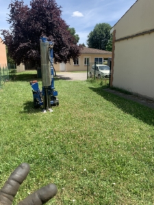 ETUDE DE SOL G2AVP à Cintegabelle (31) Sondages au pénétromètre dynamique lourd pour une étude de sol . Cette méthode permet de vérifier la résistance de sol pour l’emprise au sol du projet